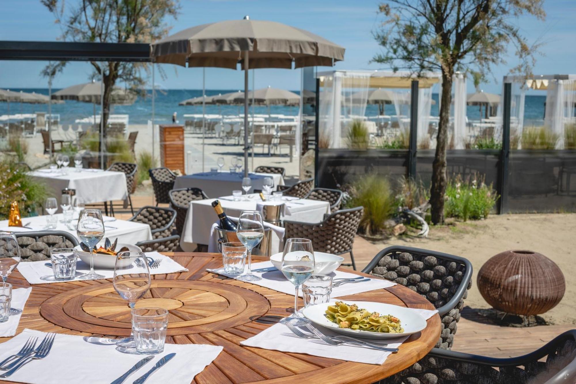 Hotel Solemare Милано Мартима Екстериор снимка