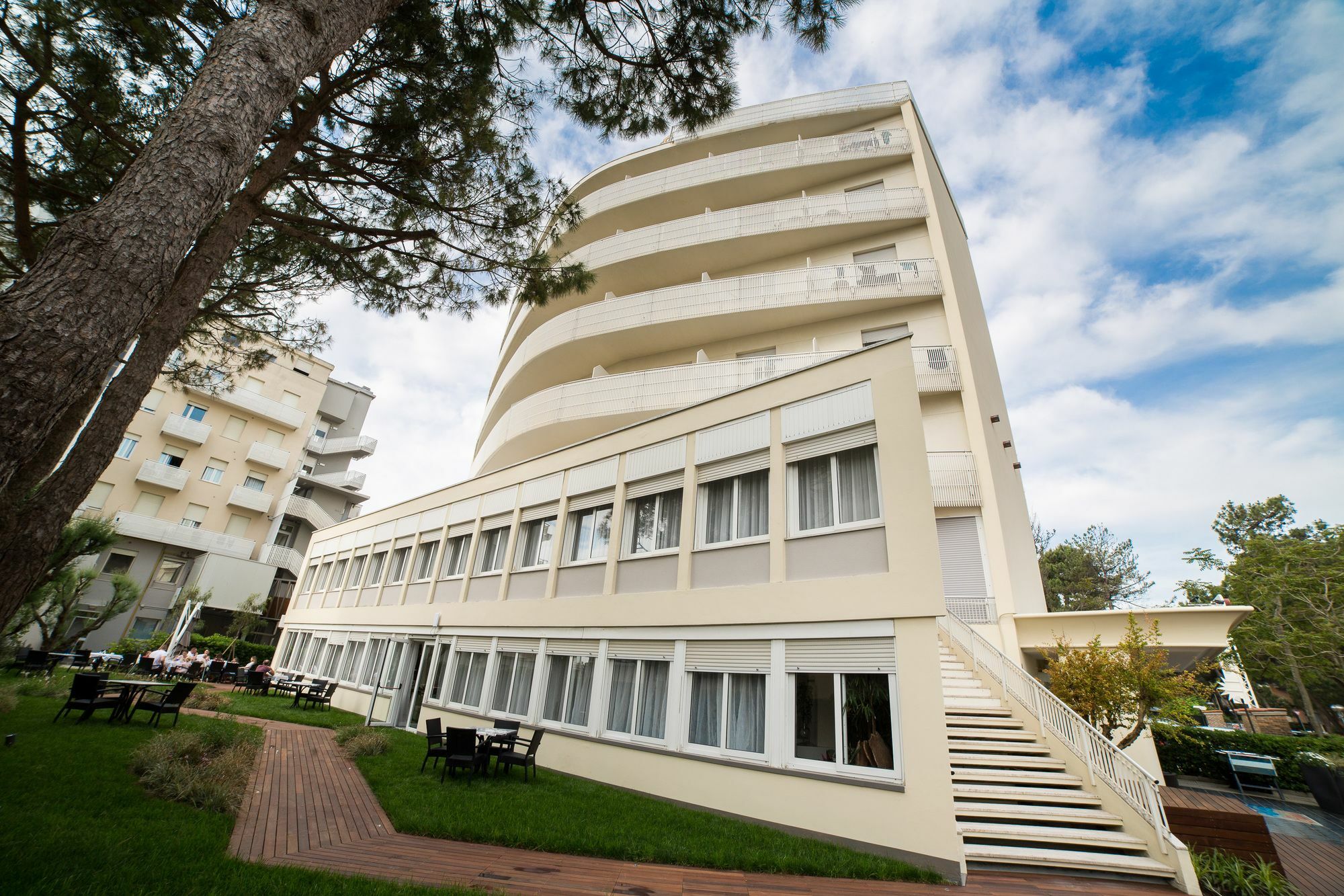 Hotel Solemare Милано Мартима Екстериор снимка